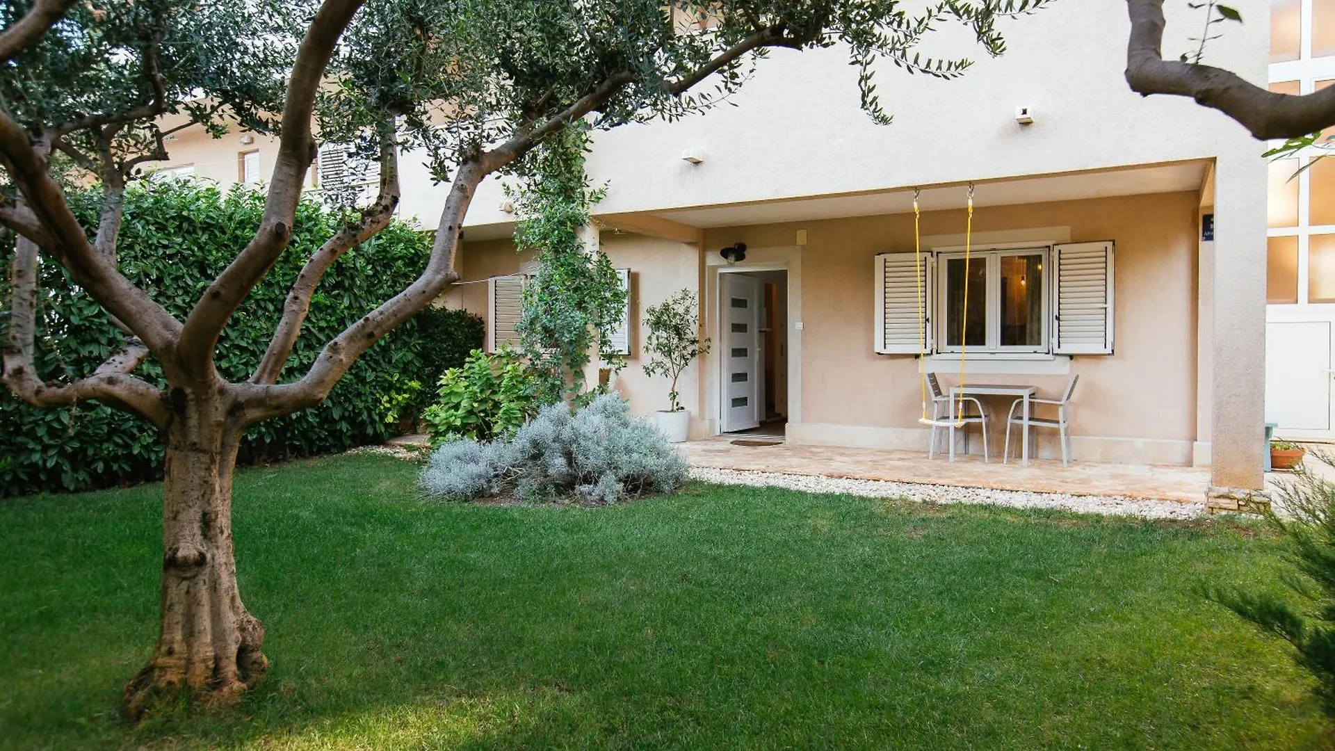 Apartments In Nice House Split With Garden For Children & Private Parking Croatia